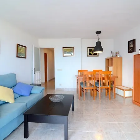 Apartament Rocamaura Ii 5-8 *
